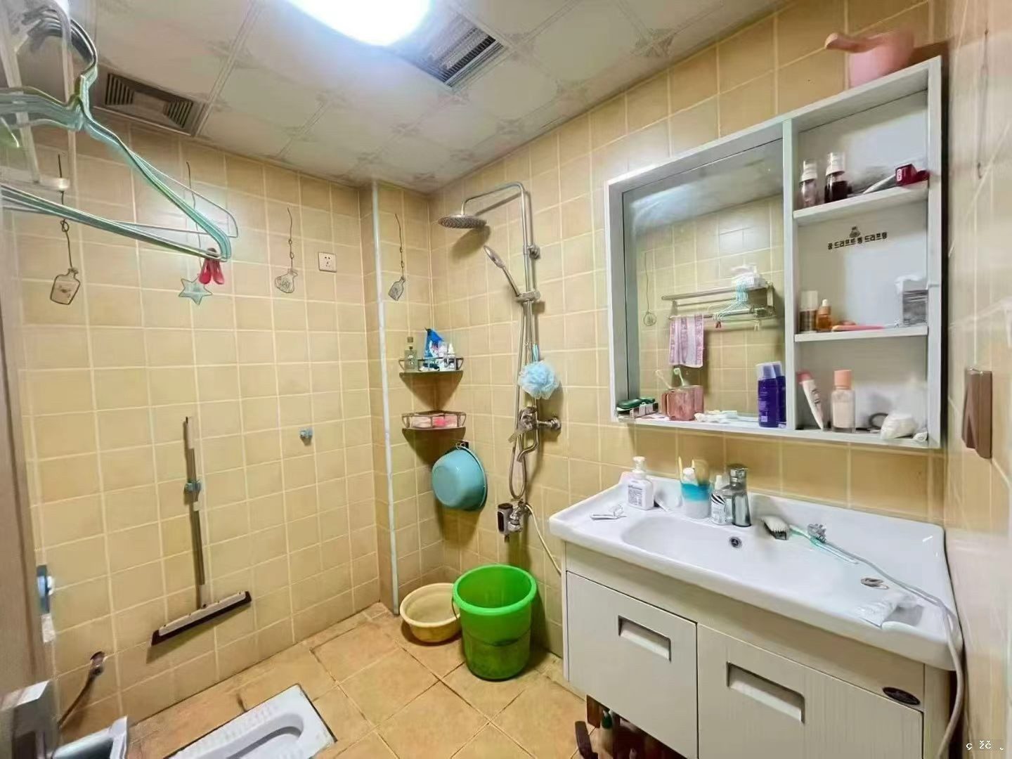 中城丽景六中学区四房电梯房出售